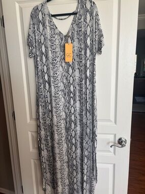 GC Collection Snake-Print Maxi Dress in Black & White